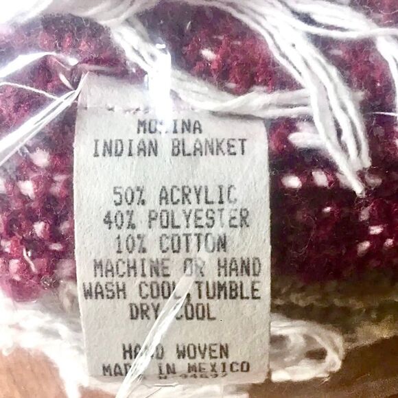 Sundream Coffee Aztec Blanket (Pink Stripe) - Picture 4 of 4